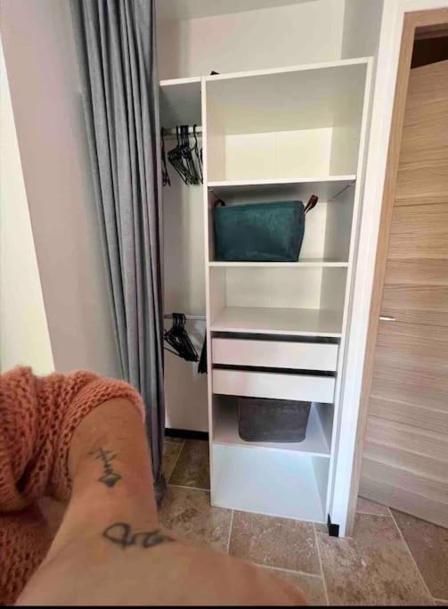 Loft Pied De Coline Au Calme Apartment Ginasservis Екстериор снимка