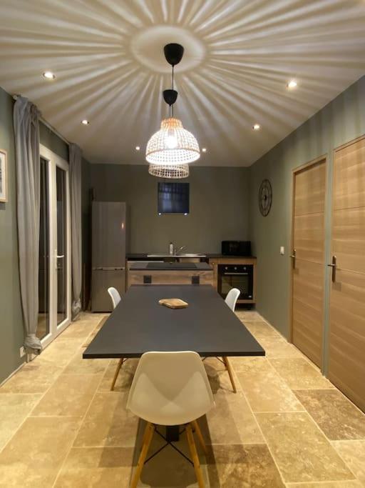 Loft Pied De Coline Au Calme Apartment Ginasservis Екстериор снимка