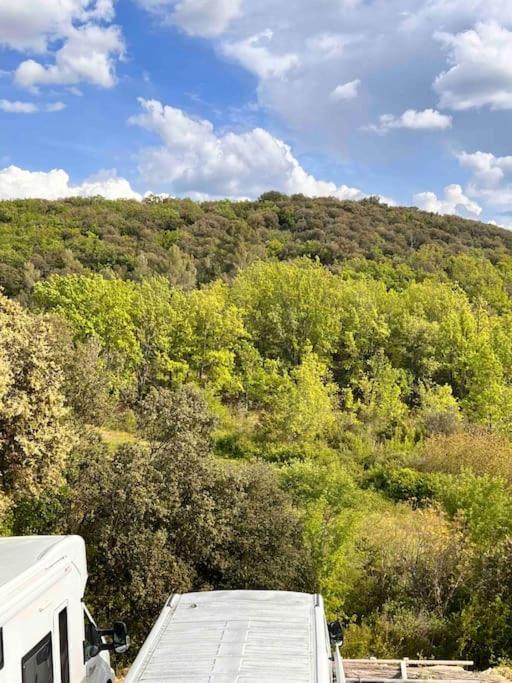 Loft Pied De Coline Au Calme Apartment Ginasservis Екстериор снимка